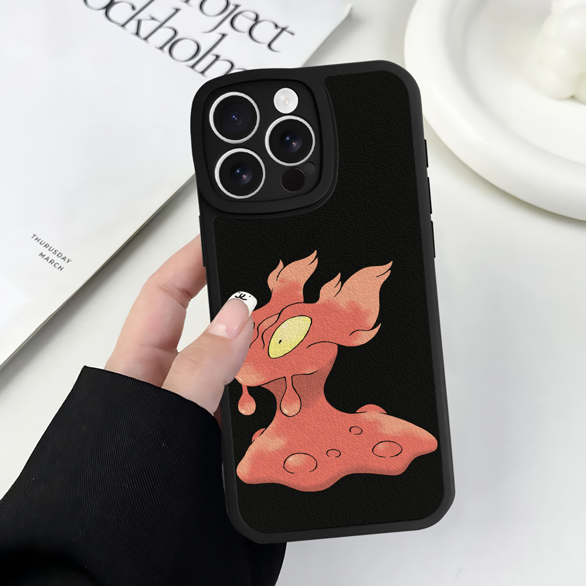 （画像用） ポケットモンスター Pokémon 【iPhone 16シリーズ対応】シリコンスマホケース（レザー調） 材質：シリコン
